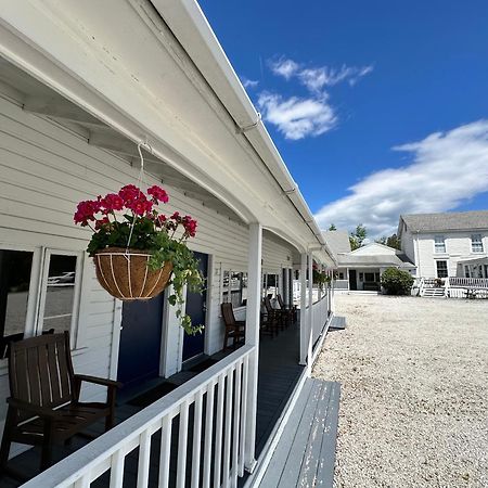 Yardarm Motel Searsport Bagian luar foto