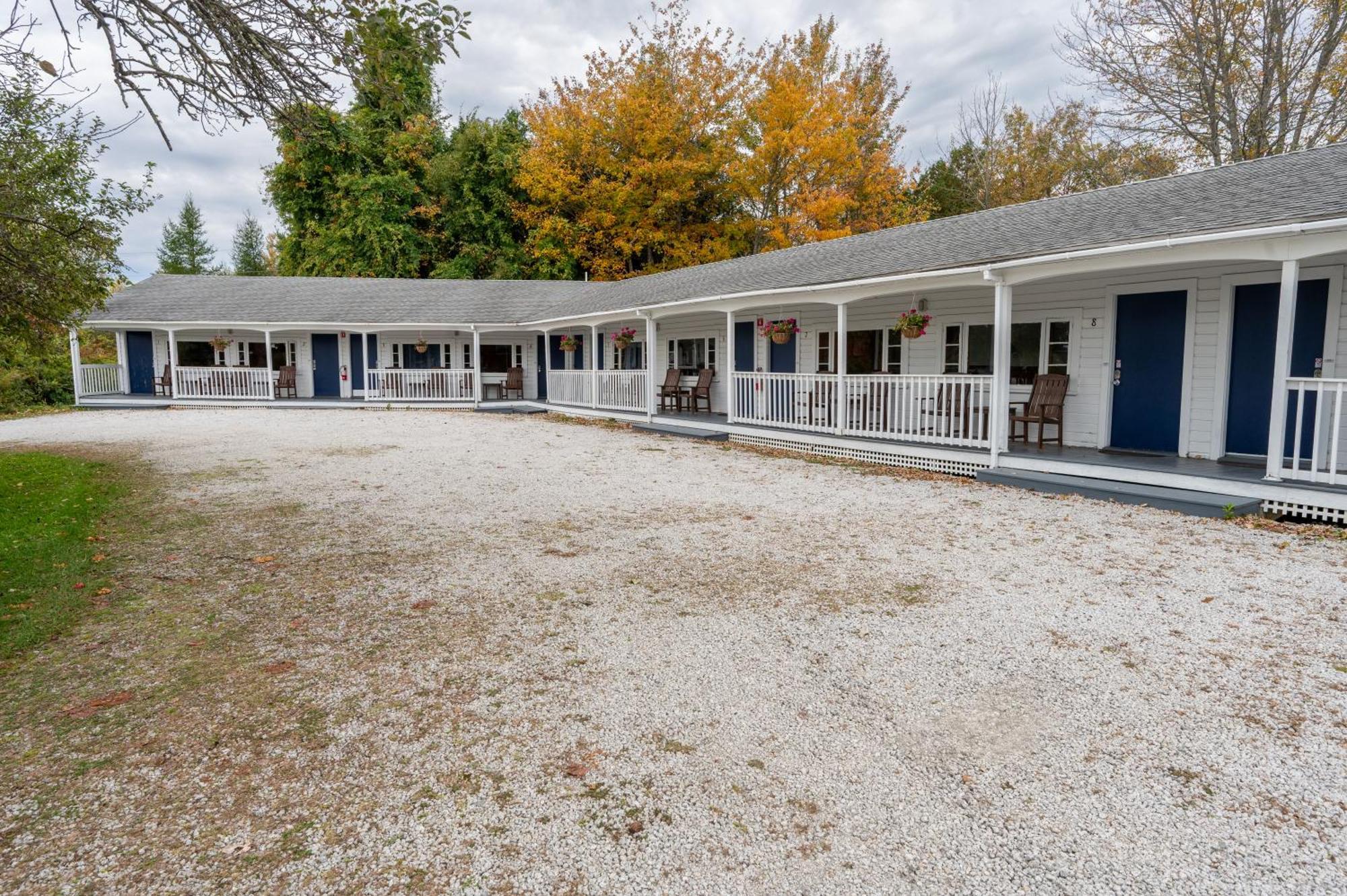 Yardarm Motel Searsport Bagian luar foto