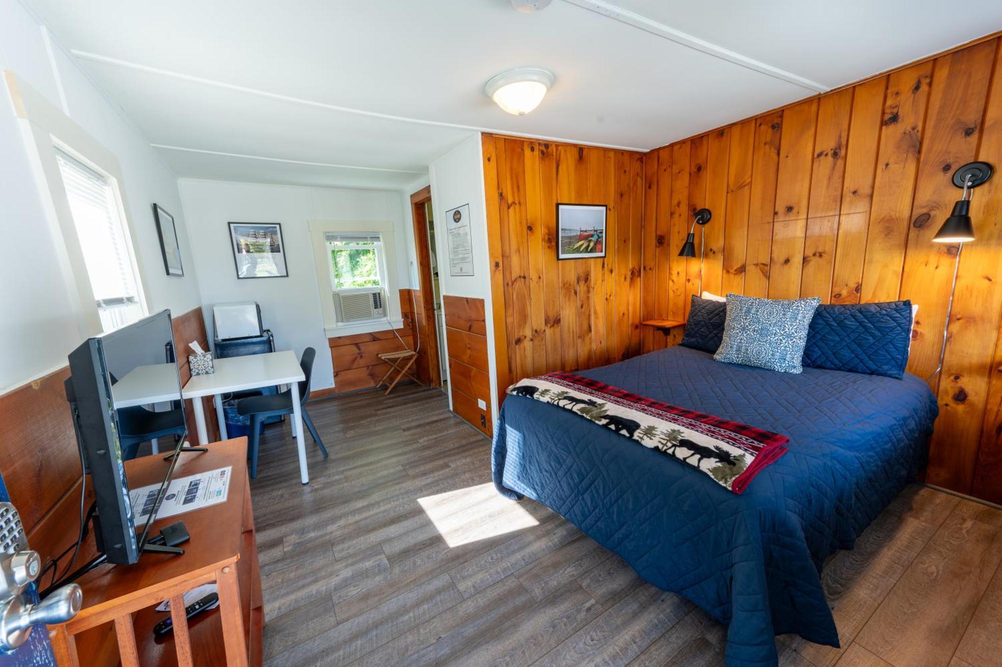 Yardarm Motel Searsport Bagian luar foto